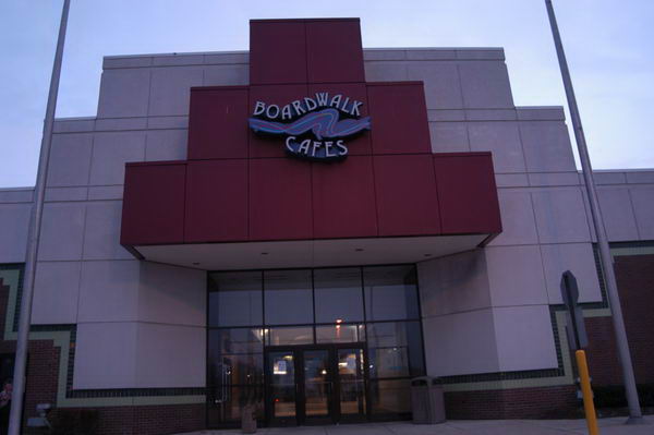 Wonderland Mall (Wonderland Shopping Center) - 2004 Photo